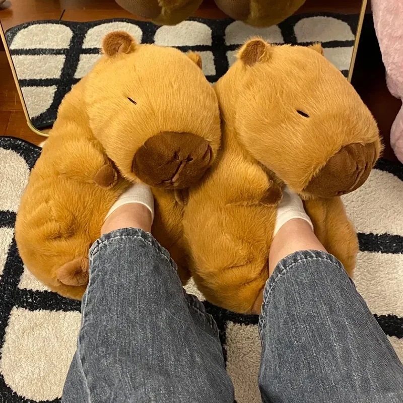 Winter Clothing Material - Novelty sandal capybara uniseks, sepatu selop