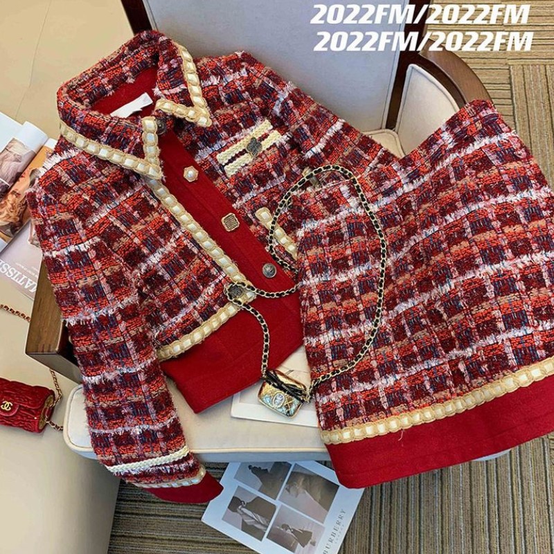 Winter Clothing Line - Jas Merah Wol Elegan Wanita Mantel